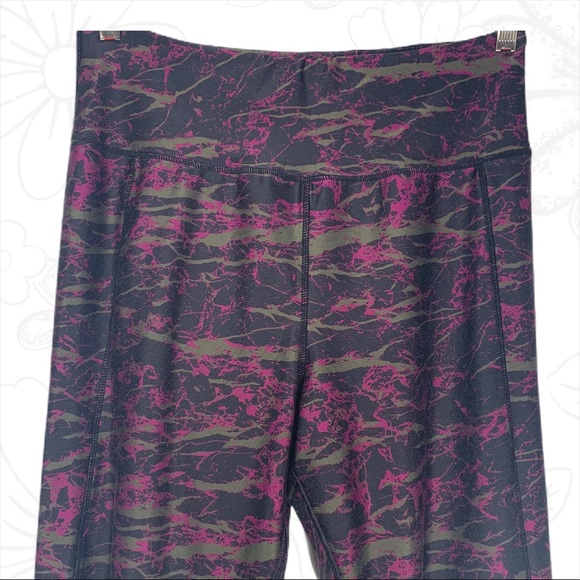 Fashion to Figure Active Capri Leggings - Sz 0X - Picture 4 of 10